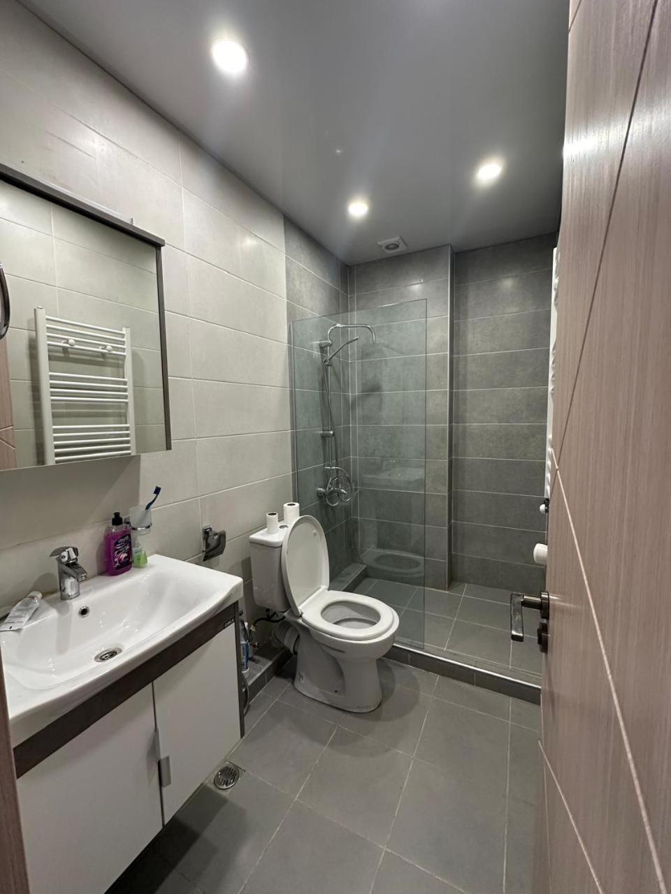 Apartment In The Center Tbilisi Exterior foto
